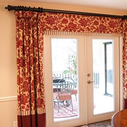 Properly hung curtains. Photo and interior design by Lee Anne Culpepper.