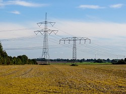 Photo of high voltage electrical lines by Ayla87/sxc.hu.
