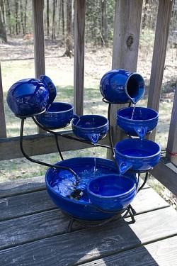 Photo of a solar fountain by Norm Walsh/Flickr Creative Commons.