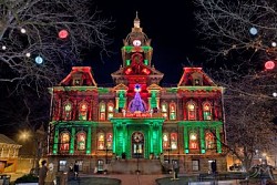 The Guernsey County Courthouse light show in the Dickens Victorian Village. Photo: DickensVictorianVillage.com