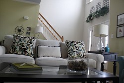 This room has plenty of natural light. No need to turn the lights on in here.