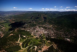 Aspen, CO (pictured here) has some of the healthiest drinking water in the US.  Photo: The Intrepid Traveler/Flikr.