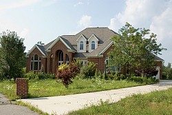 This house needs staging. iStockphoto.com