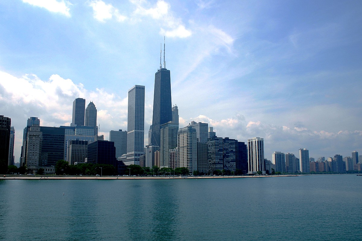 Find Chicago exterminators. (Photo: Rob Carris/sxc.hu)