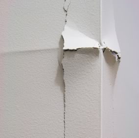 How to Repair Drywall Cracks - PaintingNetworx.com