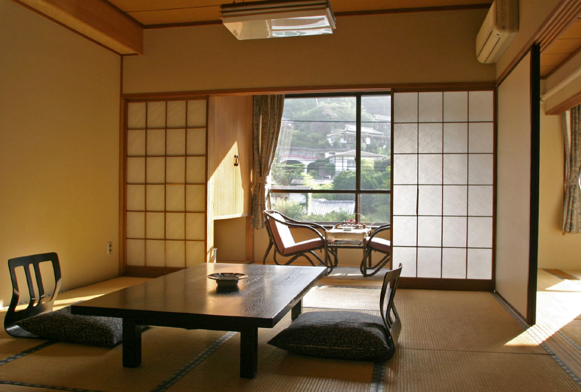 Photo of room divider screens in a Japanese dwelling by Terraxplorer/istockphoto.com. Photo of room divider screens in a Japanese dwelling by Terraxplorer/istockphoto.com.