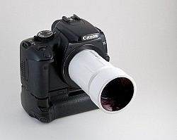 One clever DIYer made a camera lens from a PVC pipe. (Photo: daveoratox's buddy icon 	 daveoratox/Flickr)