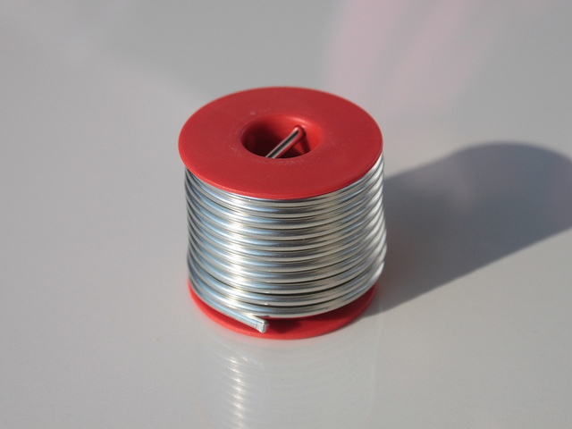 Lead-free solder offers a safe alternative to traditional soldering products.  Photo: Emilian Robert Vicol/Flickr