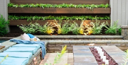 Vertical garden fence / courtesy Belgard