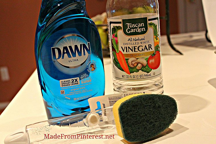 Best DIY homemade tub and tile cleaner Best DIY homemade tub and tile cleaner