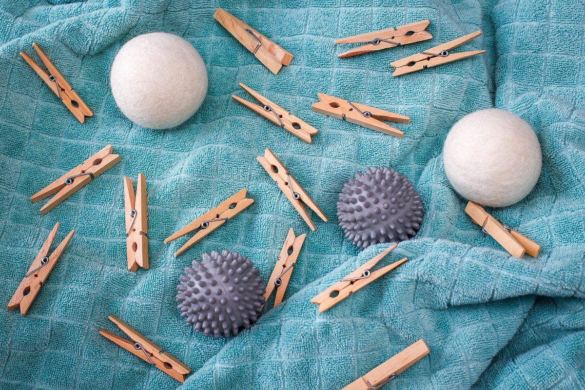 dryer balls Marco Verch Professional Photographer and Speaker/flickr 