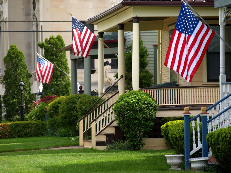 Flags fly appropriately on staffs. Photo by summersetretrievers/istockphoto.com Flags fly appropriately on staffs. Photo by summersetretrievers/istockphoto.com
