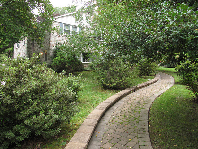 Gregs Landscaping/Flickr Creative Commons