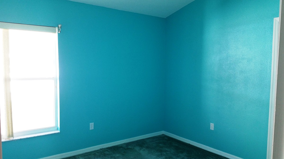 Bedroom painting - aqua Bedroom painting - aqua