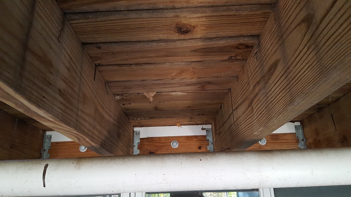 Contractor connected deck to concrete supports Contractor connected deck to concrete supports