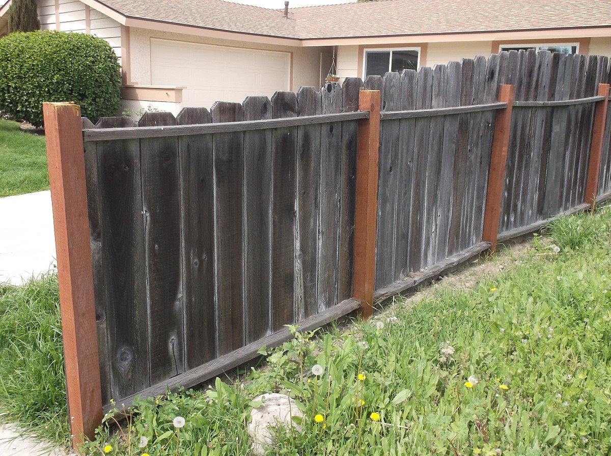 Closer look at the fence repair Closer look at the fence repair