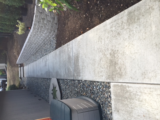 AFTER Great-looking concrete sidewalk AFTER Great-looking concrete sidewalk