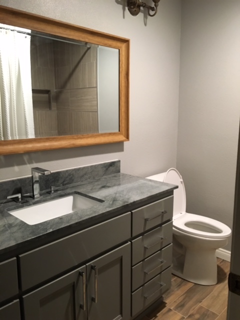 New bathroom countertop and vanity New bathroom countertop and vanity