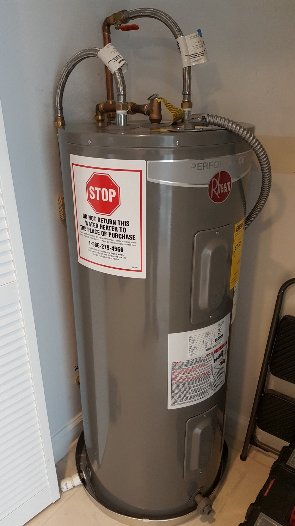 Replacement water heater Replacement water heater